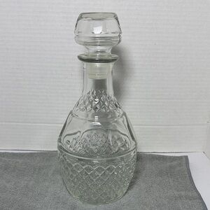 Vintage  Princess House Whiskey Cut Glass Decanter Wine Decanter Grapes/Crowns